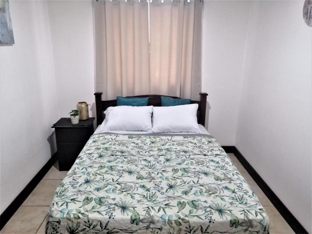 Kubo Apartment Private 2 Bedrooms 5 Mins Sjo Airport With Ac アラフエラ エクステリア 写真